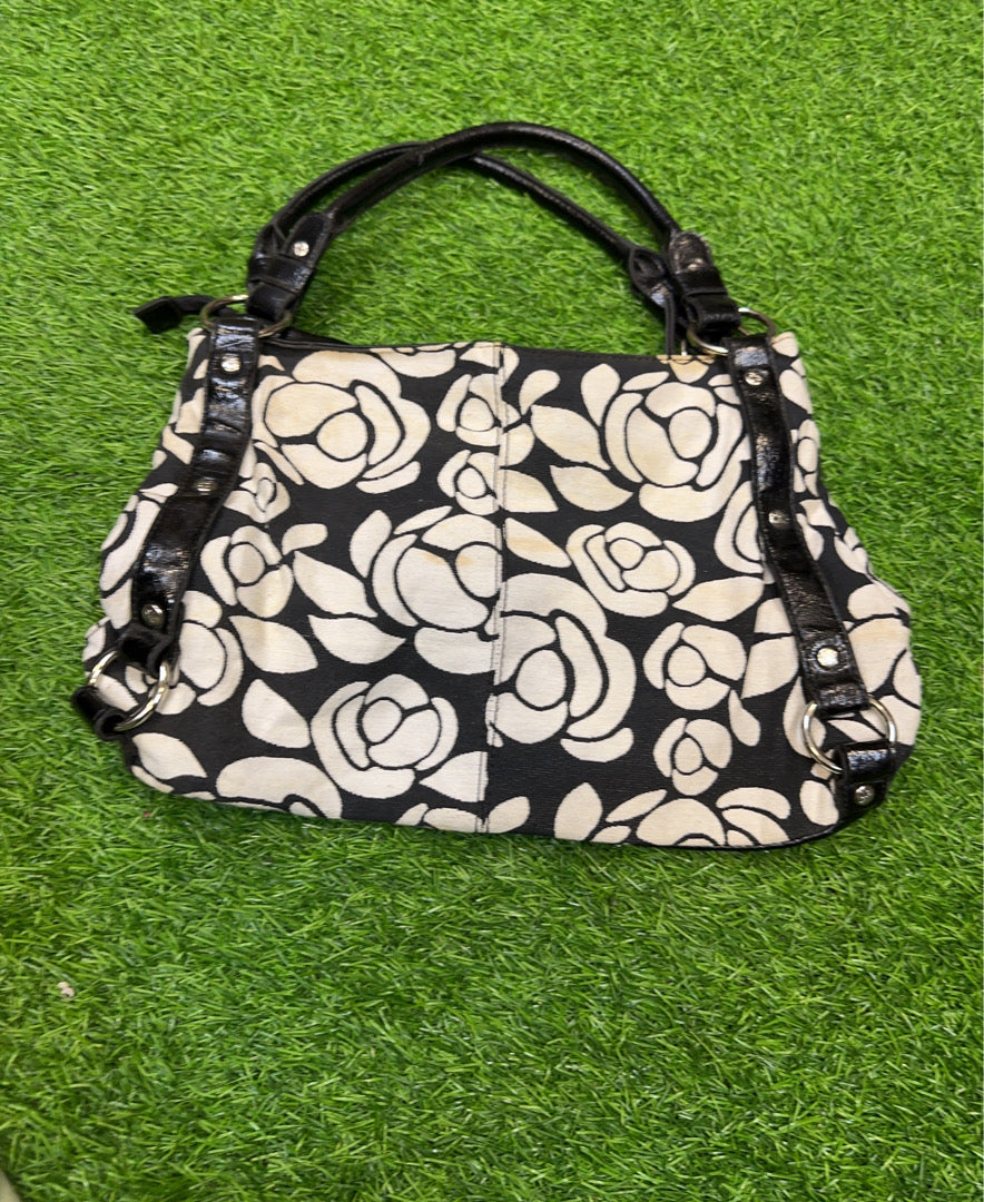 A descriptive alt text for this image