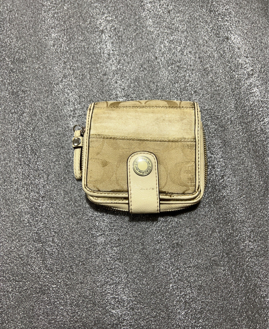 A descriptive alt text for this image