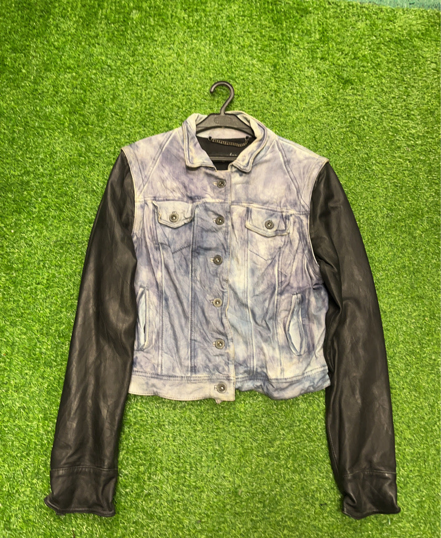 A descriptive alt text for this image