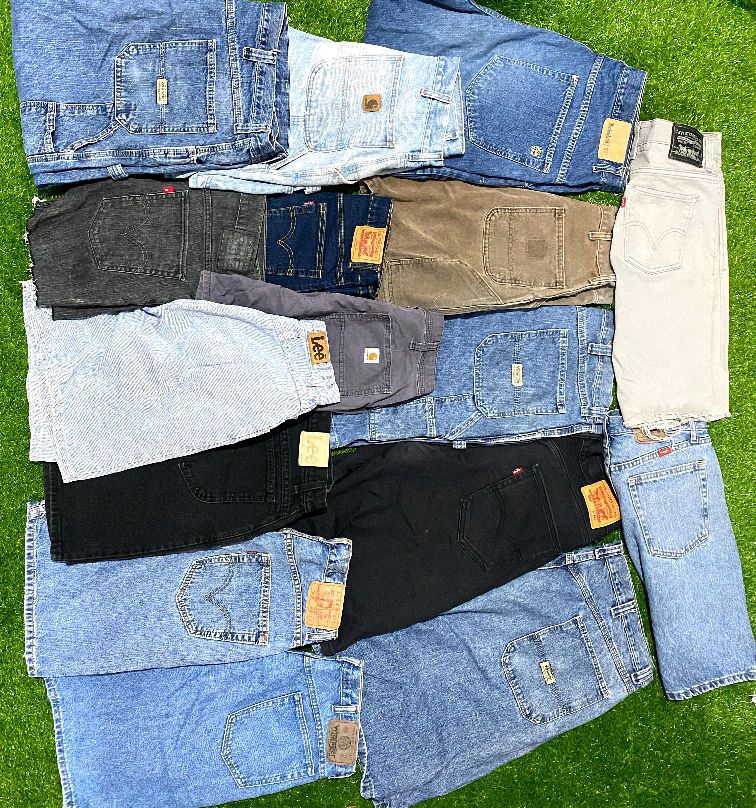 👌PREMIUM BRANDED SHORTS 🩳- 18 PIECES