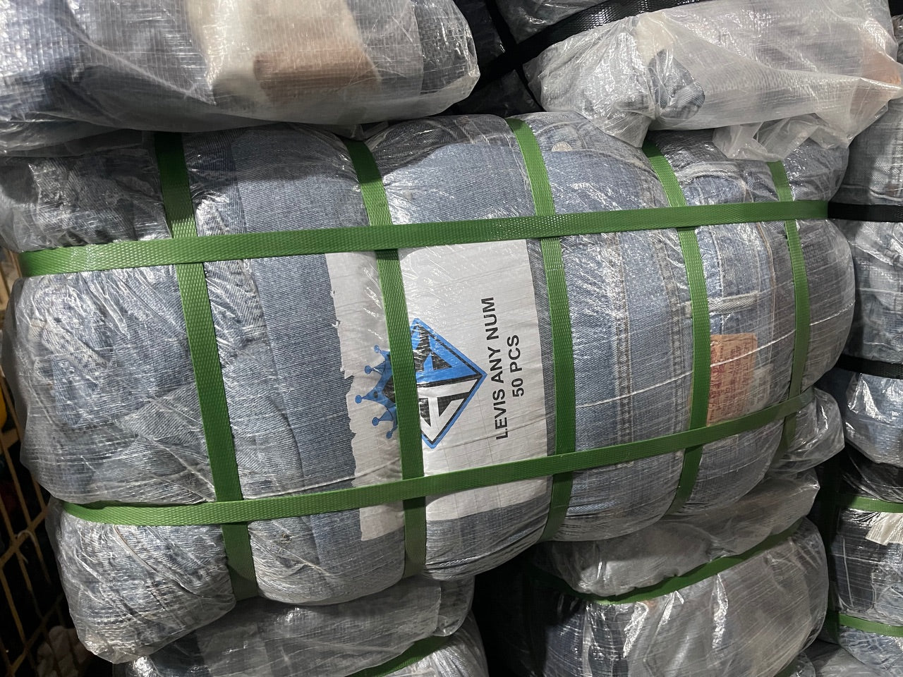 Levi’s Any number pants bale 50 pieces