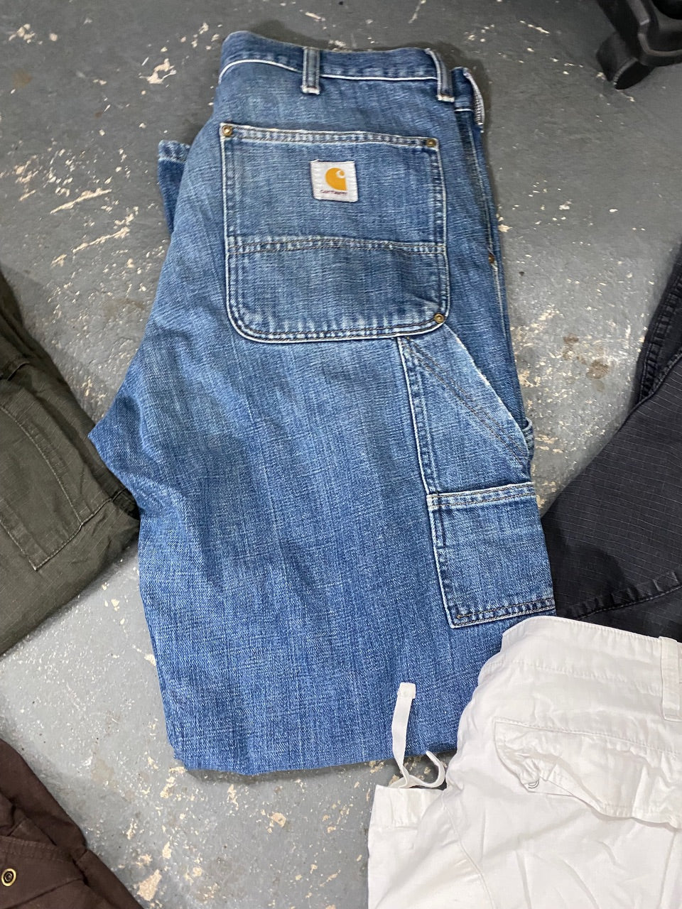 16pc Carhartt Pants Mix