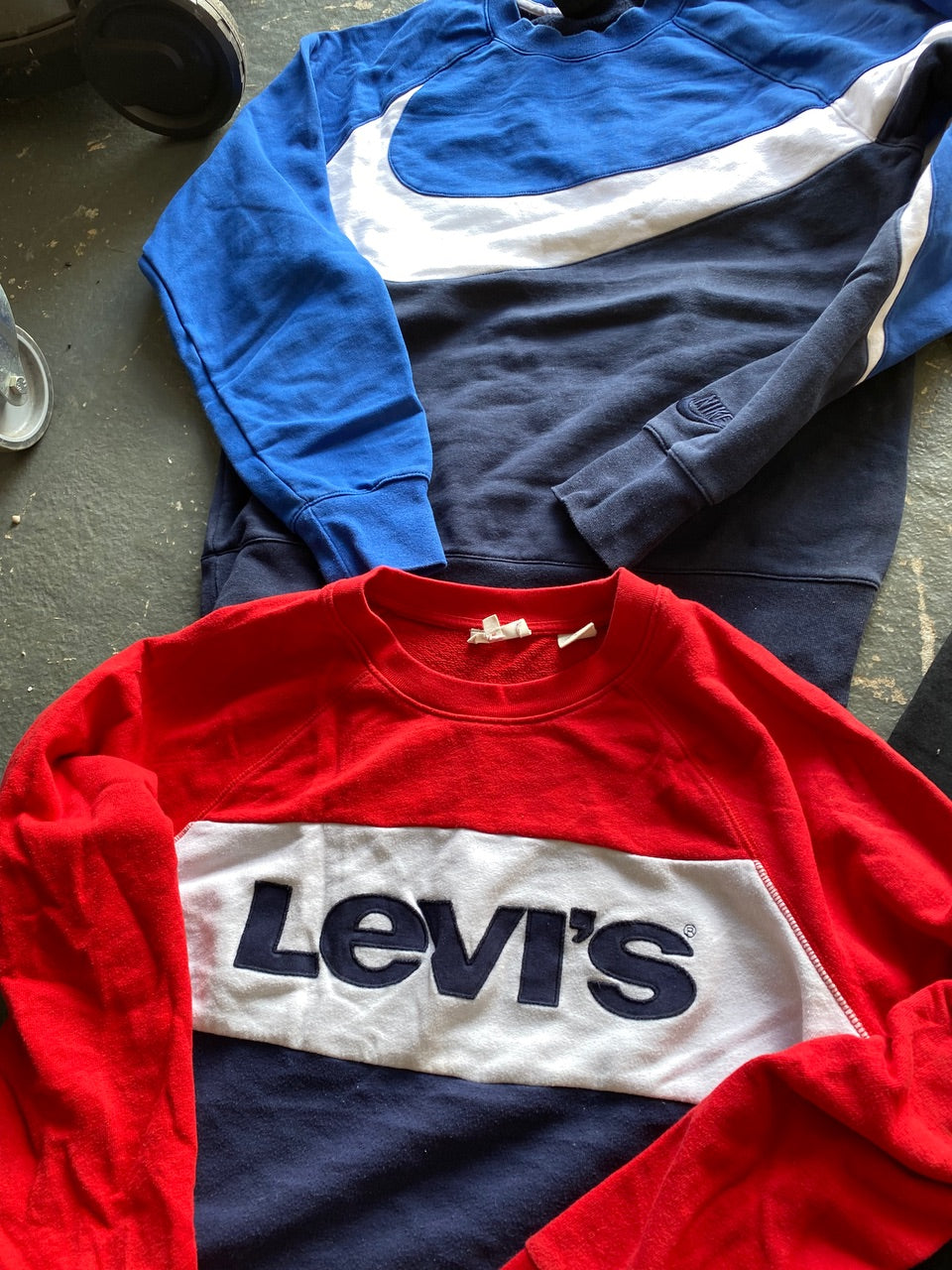 20 pc branded sweatshirt mix