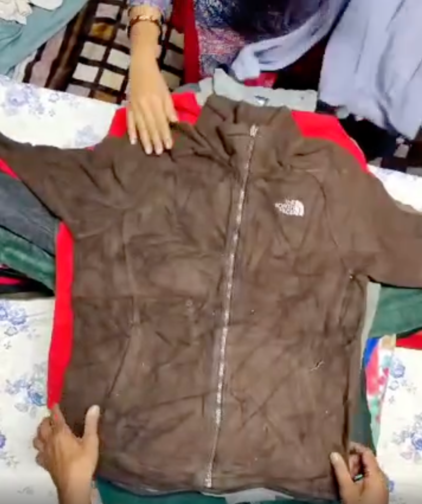 Branded Men/women's fleece jackets 50 pieces
