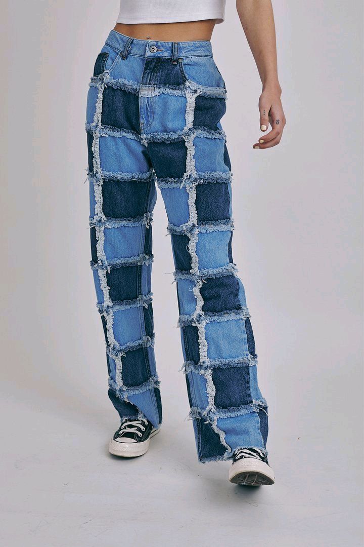 Reworked Ladies Levis Box Jeans 30 pieces