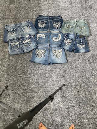 A descriptive alt text for this image