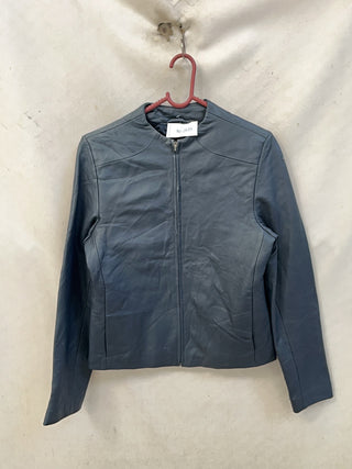 A descriptive alt text for this image