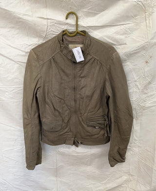 A descriptive alt text for this image