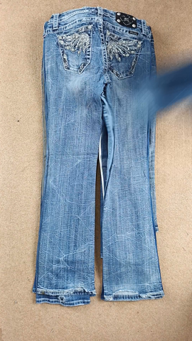 A descriptive alt text for this image