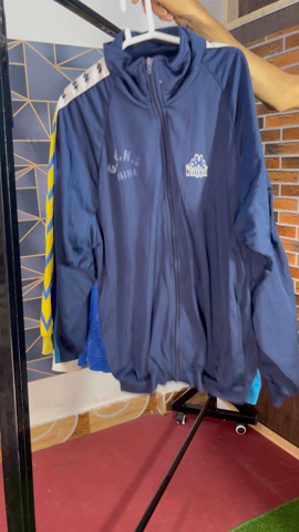 A descriptive alt text for this image