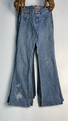 A descriptive alt text for this image