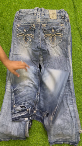 A descriptive alt text for this image