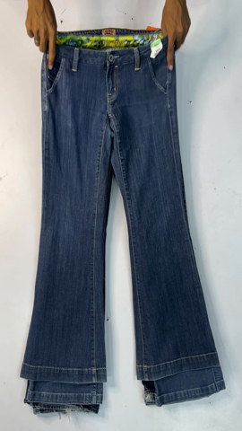 A descriptive alt text for this image