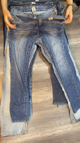 A descriptive alt text for this image