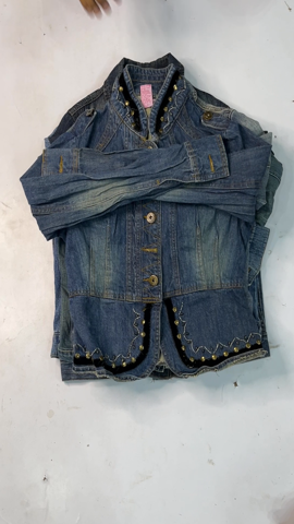 A descriptive alt text for this image