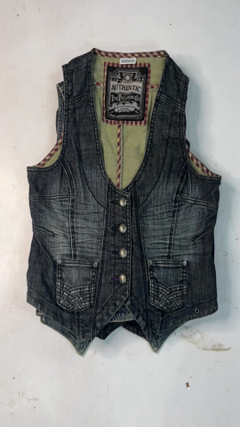 A descriptive alt text for this image