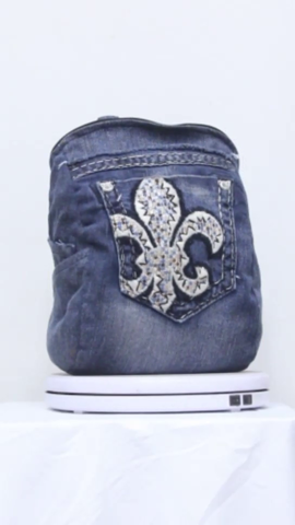 A descriptive alt text for this image