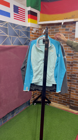 A descriptive alt text for this image