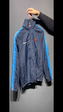 A descriptive alt text for this image