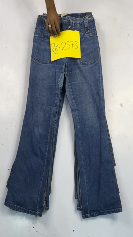 A descriptive alt text for this image