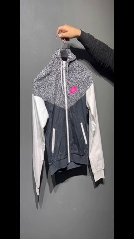 A descriptive alt text for this image