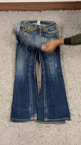 A descriptive alt text for this image