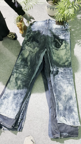 A descriptive alt text for this image