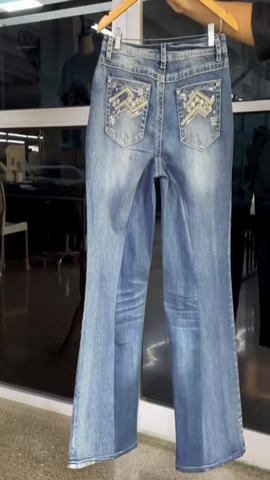 A descriptive alt text for this image