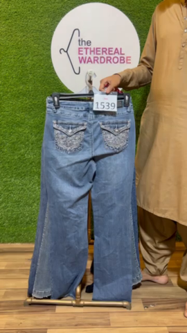 A descriptive alt text for this image