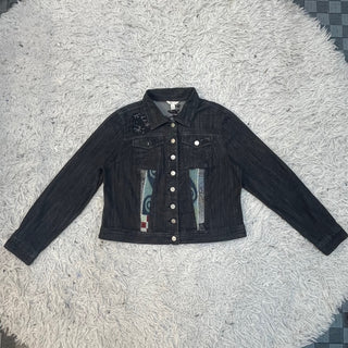 A descriptive alt text for this image