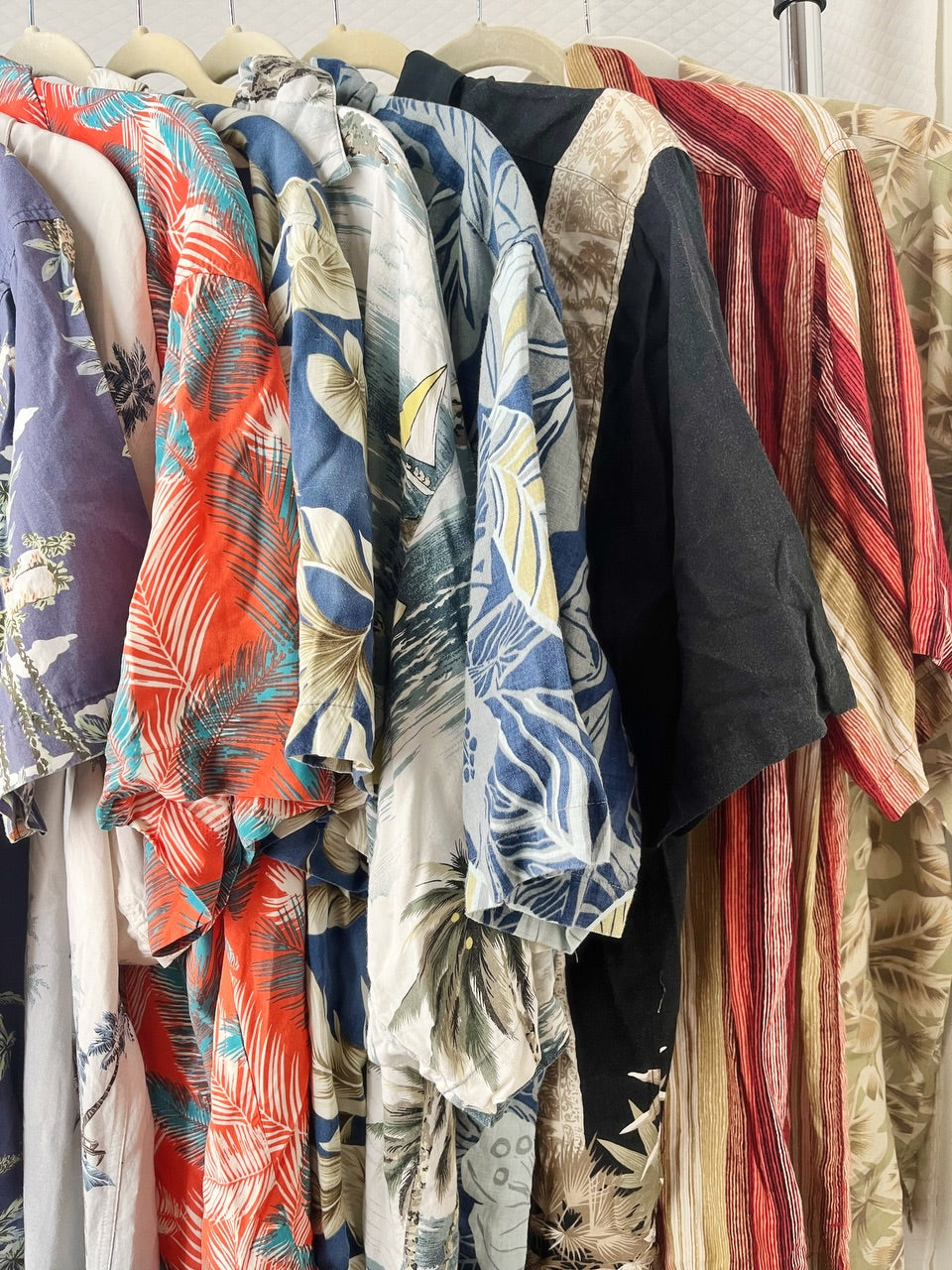 Hawaiian Shirts - 10 Pieces