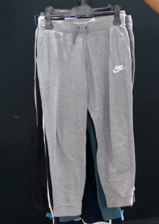 CR235 Nike Jogging Trousers