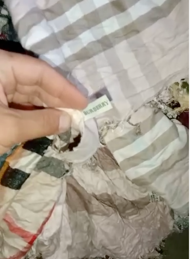 Burberry Scarves Grade A 40 PCs