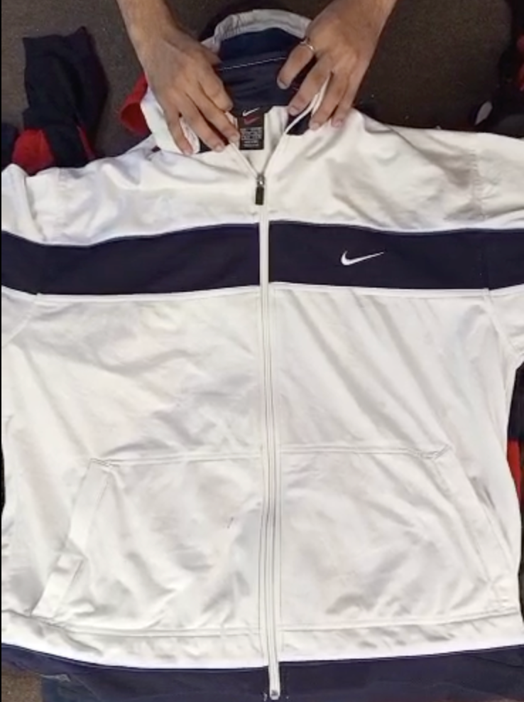 Branded Track jackets 26 pieces