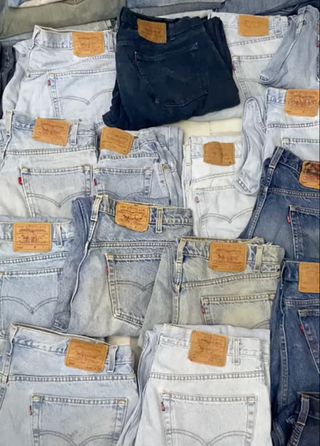Levi’s jeans 501  500 pieces