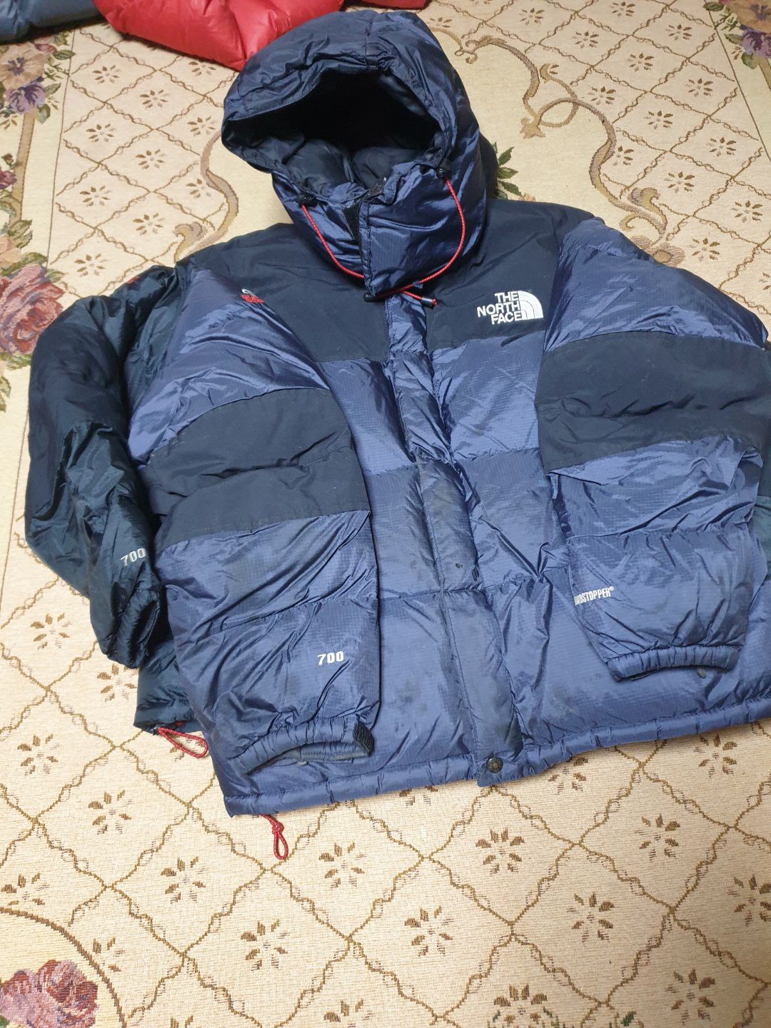 30% off Grade A TNF Puffers - Summer Clearance