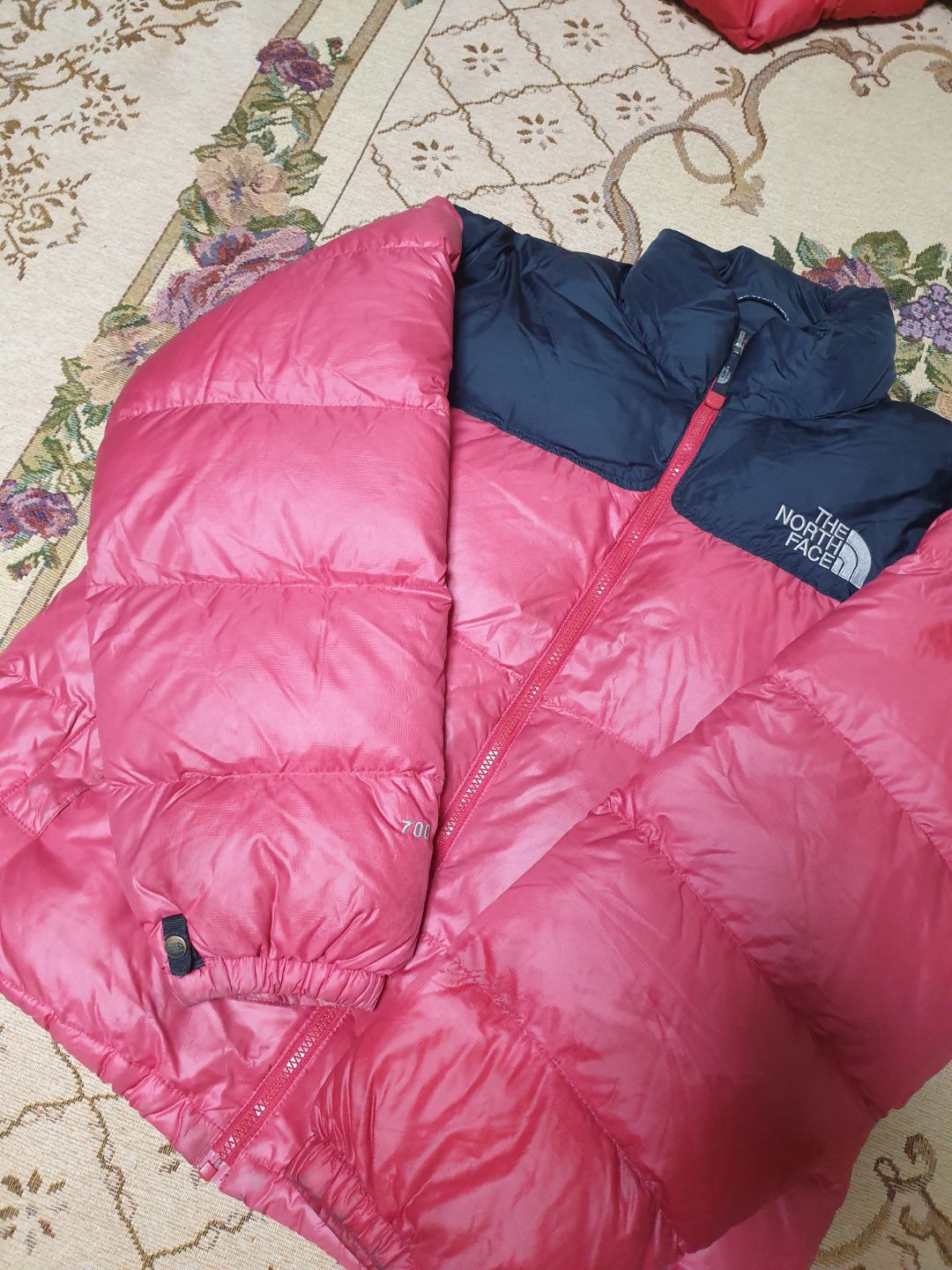 30% off Grade A TNF Puffers - Summer Clearance