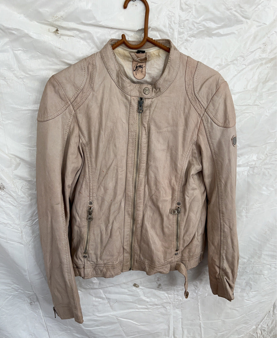 A descriptive alt text for this image