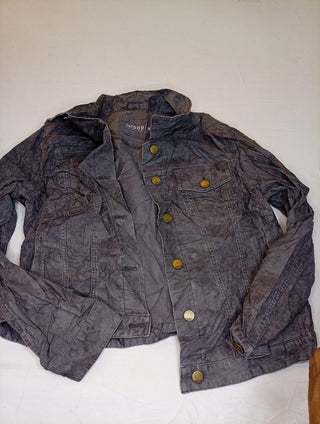 A descriptive alt text for this image