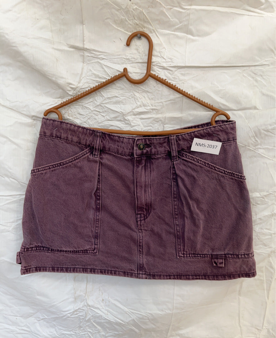 A descriptive alt text for this image