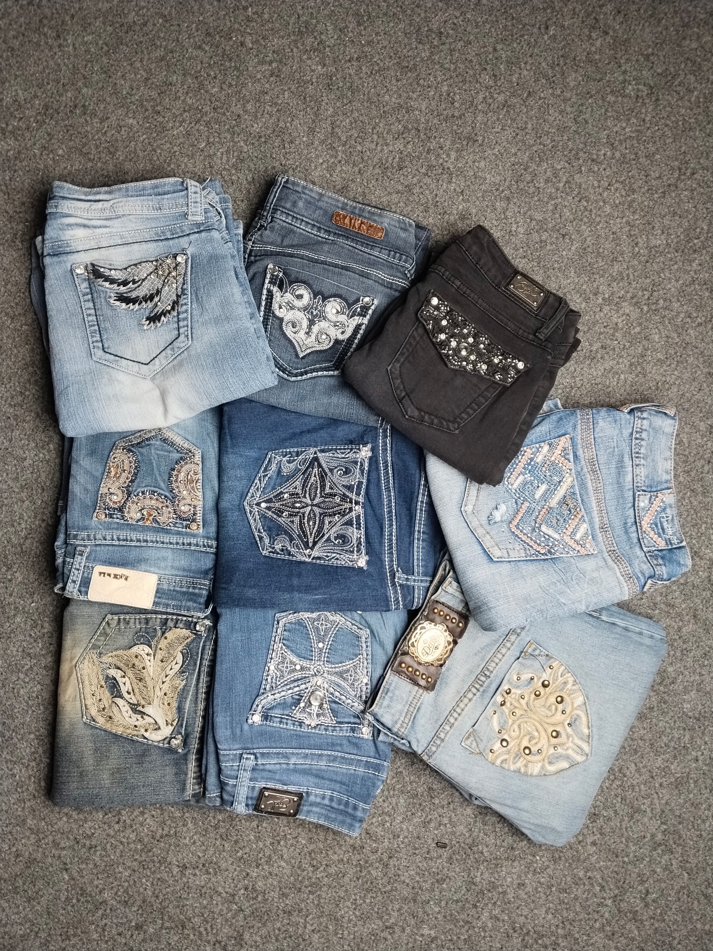 A descriptive alt text for this image