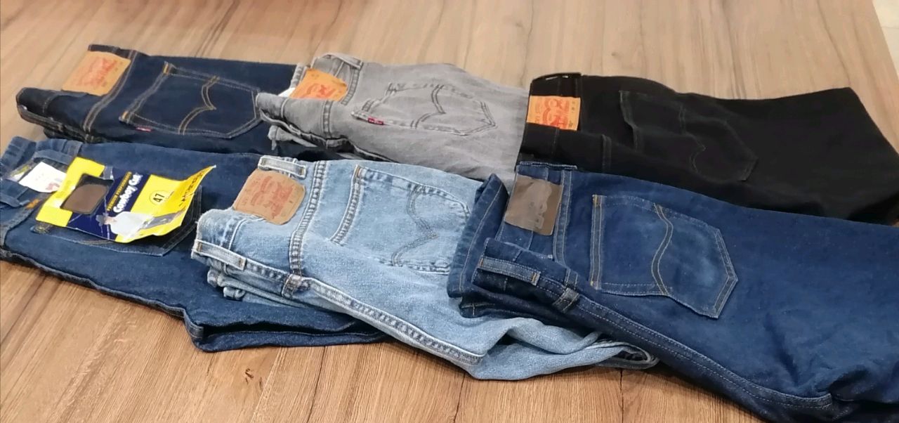 Levi's pant mix (L. L. W) 15 pieces bundle