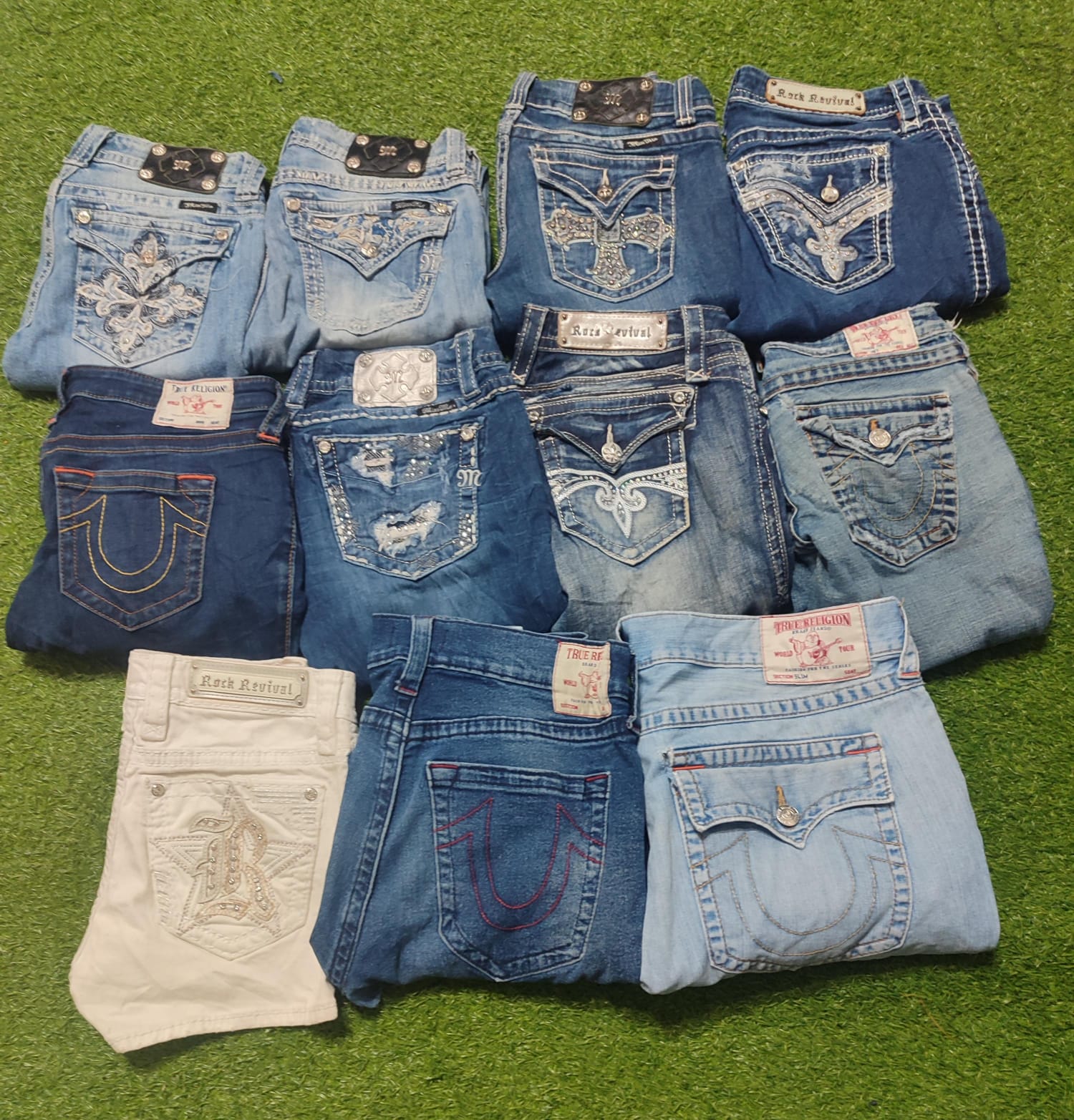 A descriptive alt text for this image