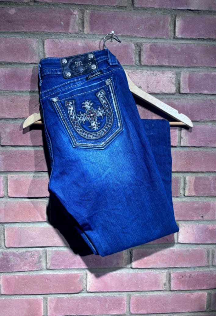 A descriptive alt text for this image