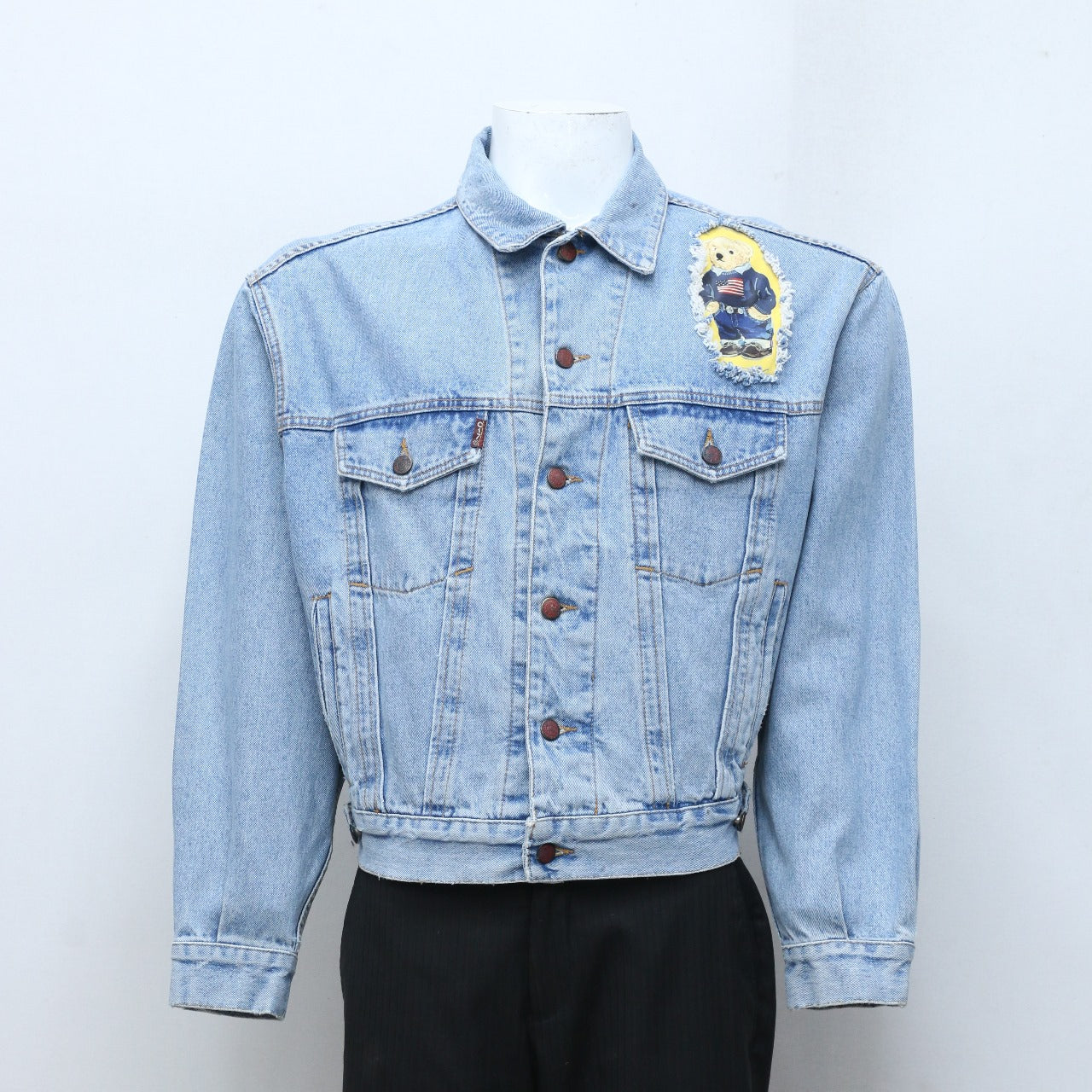 A descriptive alt text for this image