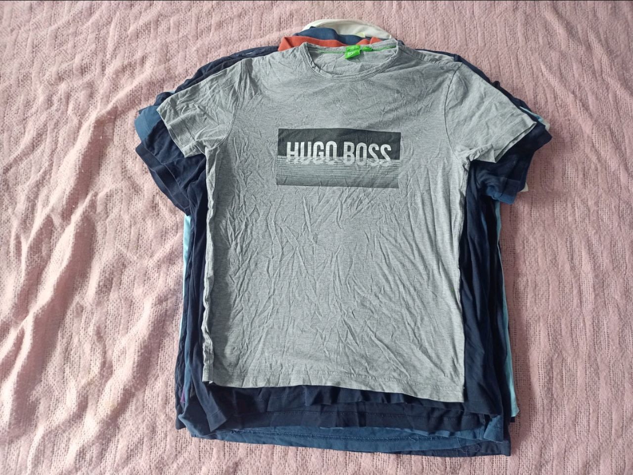 BOSS T-SHIRTS 45 KG BUNDLE