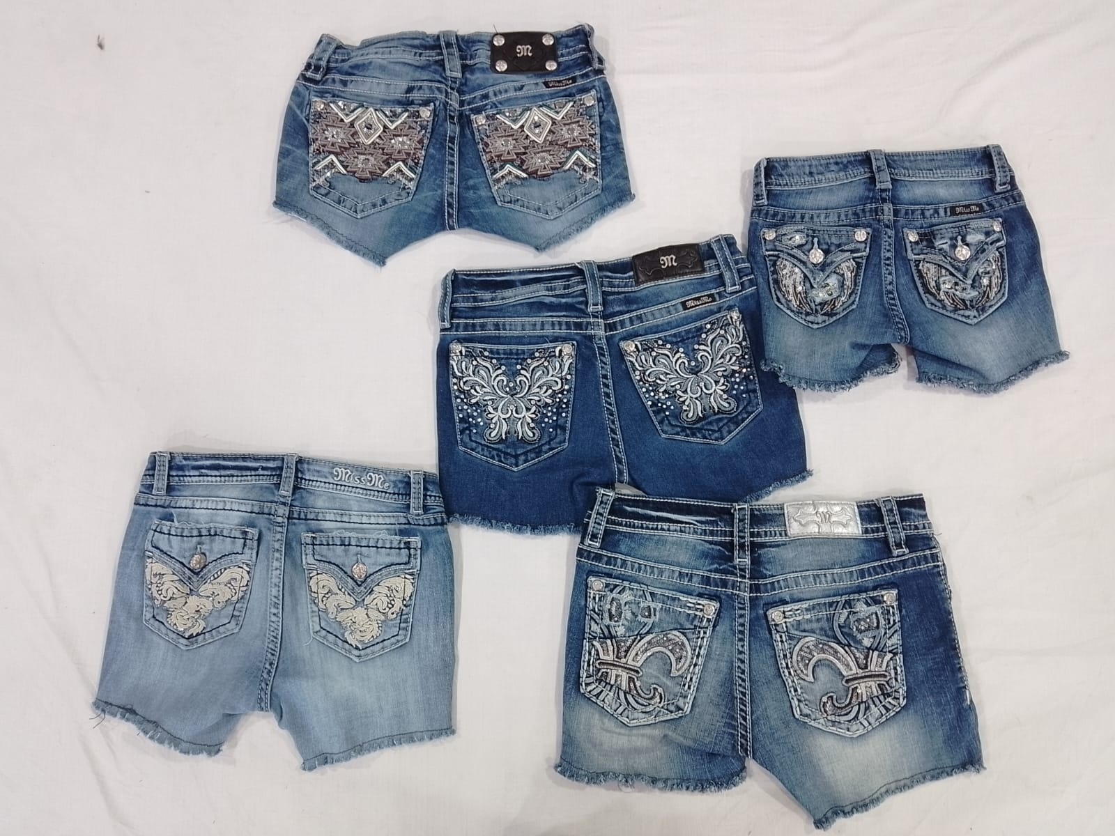 A descriptive alt text for this image