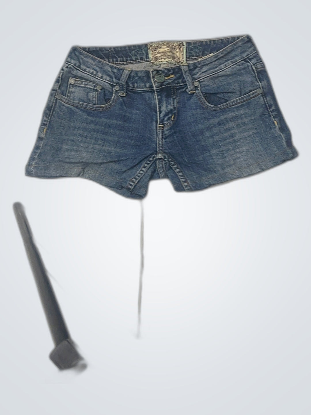 A descriptive alt text for this image