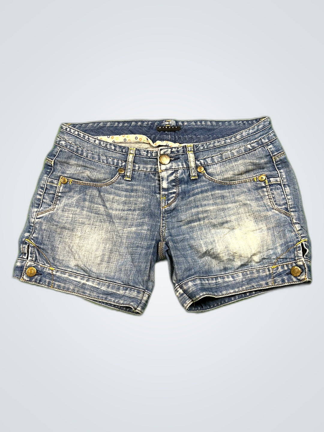 A descriptive alt text for this image