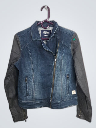 A descriptive alt text for this image